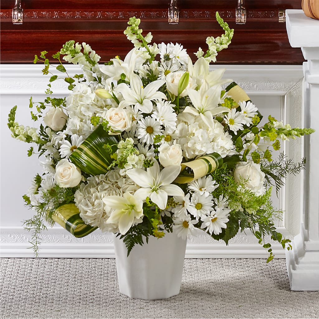 Thoughts of Tranquility Floor Basket – Wildflowers, Louisville KY