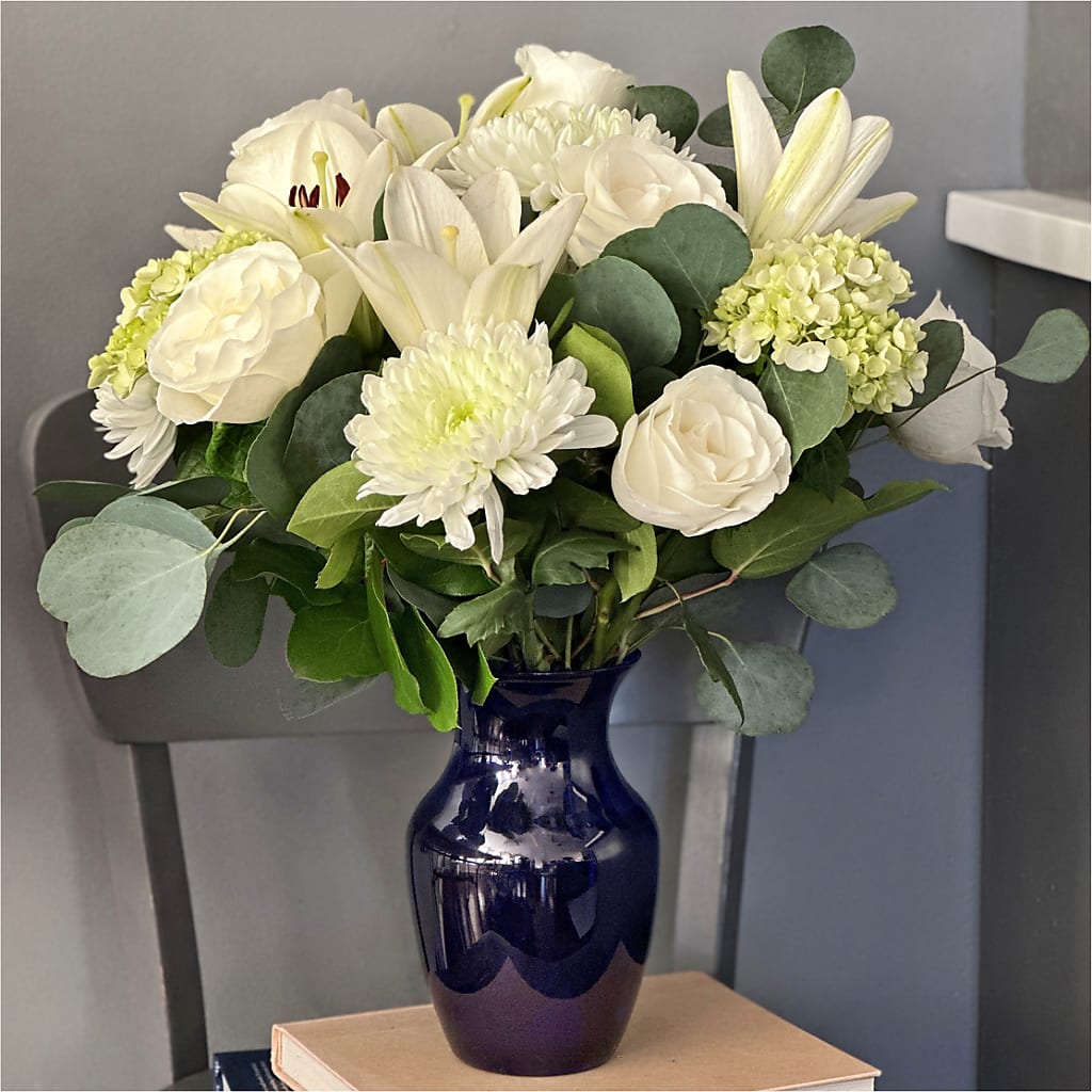 Snowy Dreams Bouquet –  Wildflowers, Louisville KY