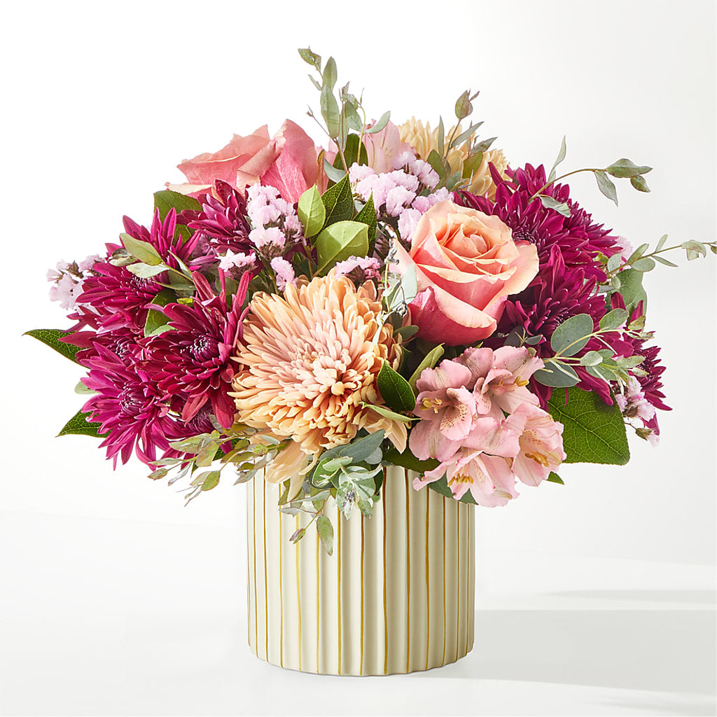 Berry Cobbler Bouquet with Ivory Vase –  Wildflowers, Louisville KY